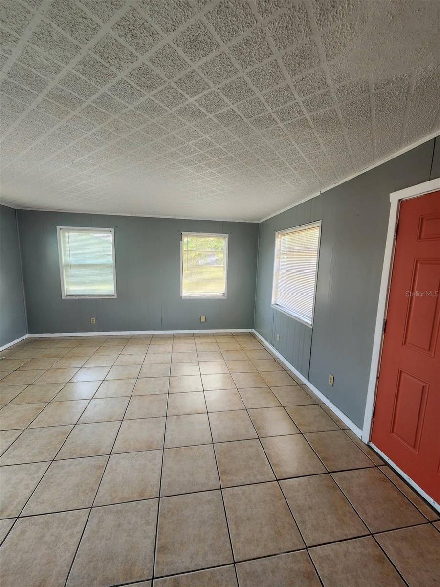 Image 9 of 22 For 2085 Nottingham Road