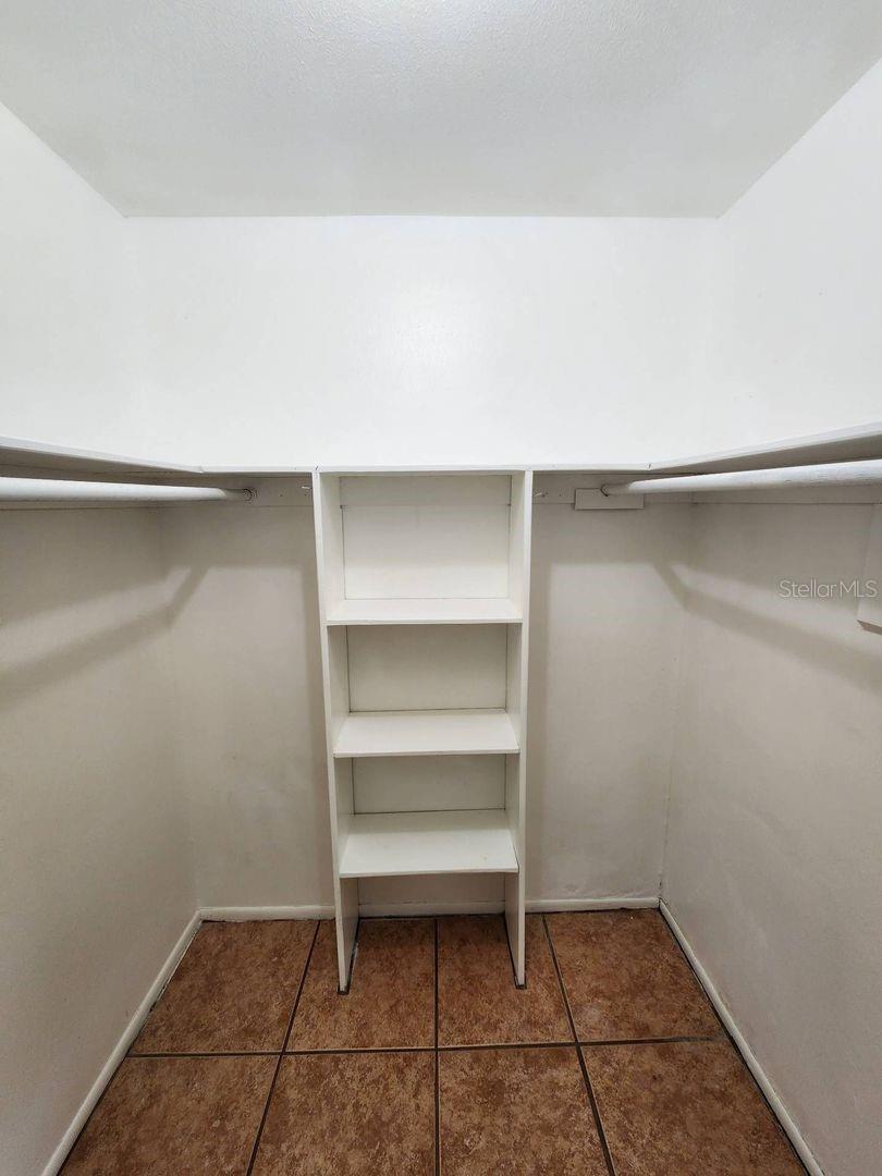 Image 24 of 38 For 2913 Bayeux Avenue