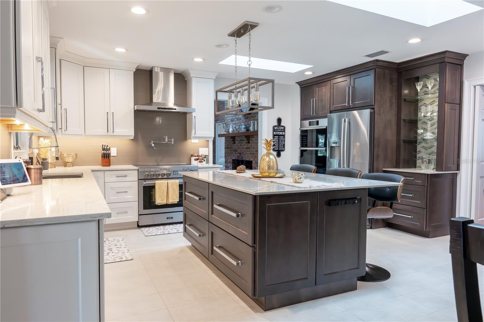 Image 14 of 63 For 5368 Majestic Oak Circle