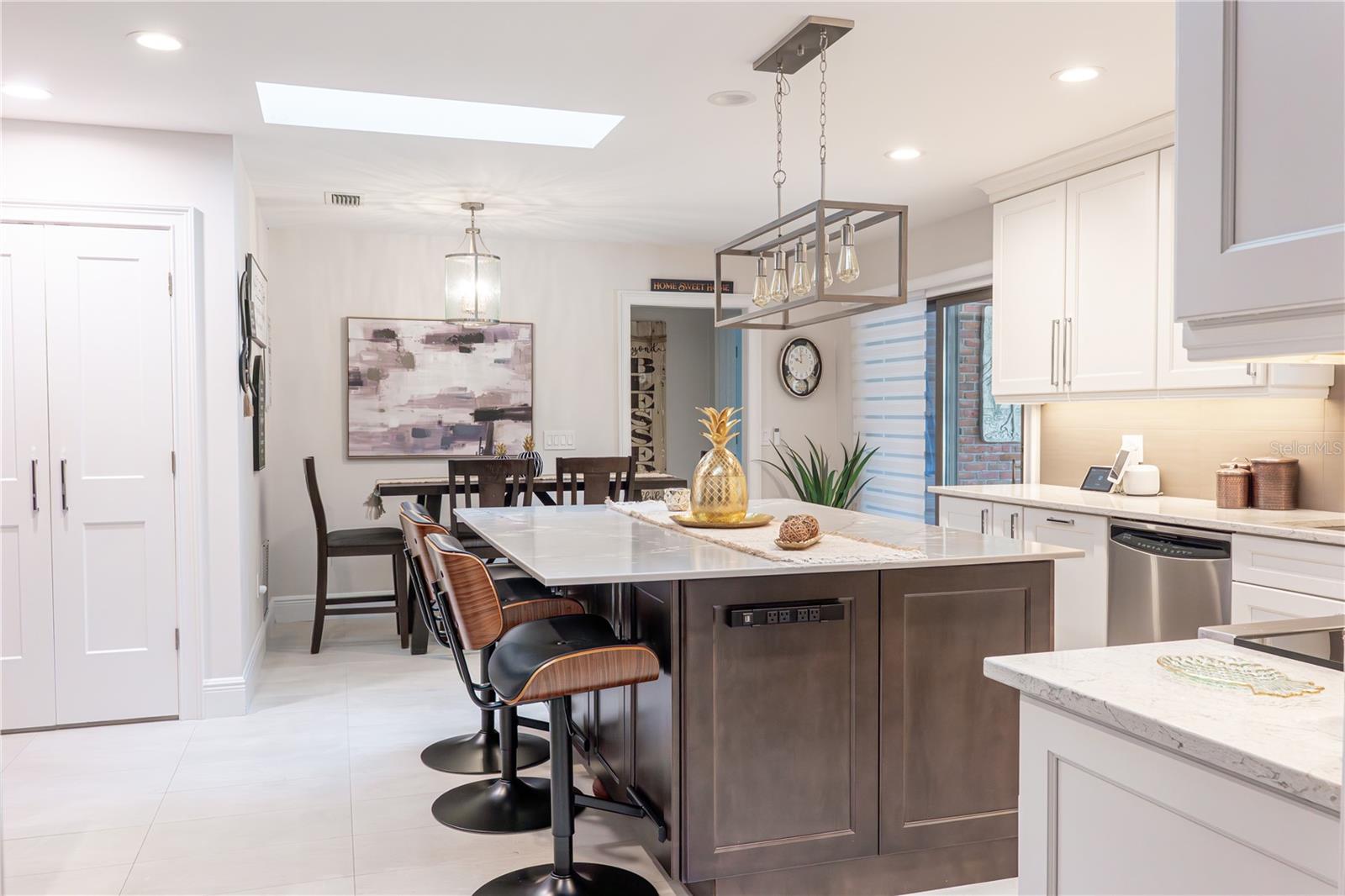 Image 17 of 63 For 5368 Majestic Oak Circle