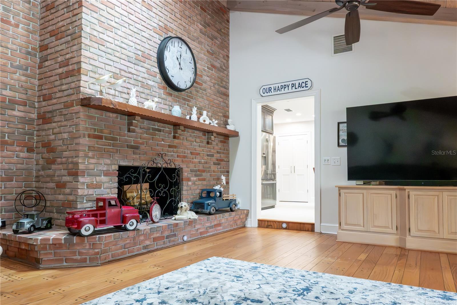 Image 22 of 63 For 5368 Majestic Oak Circle