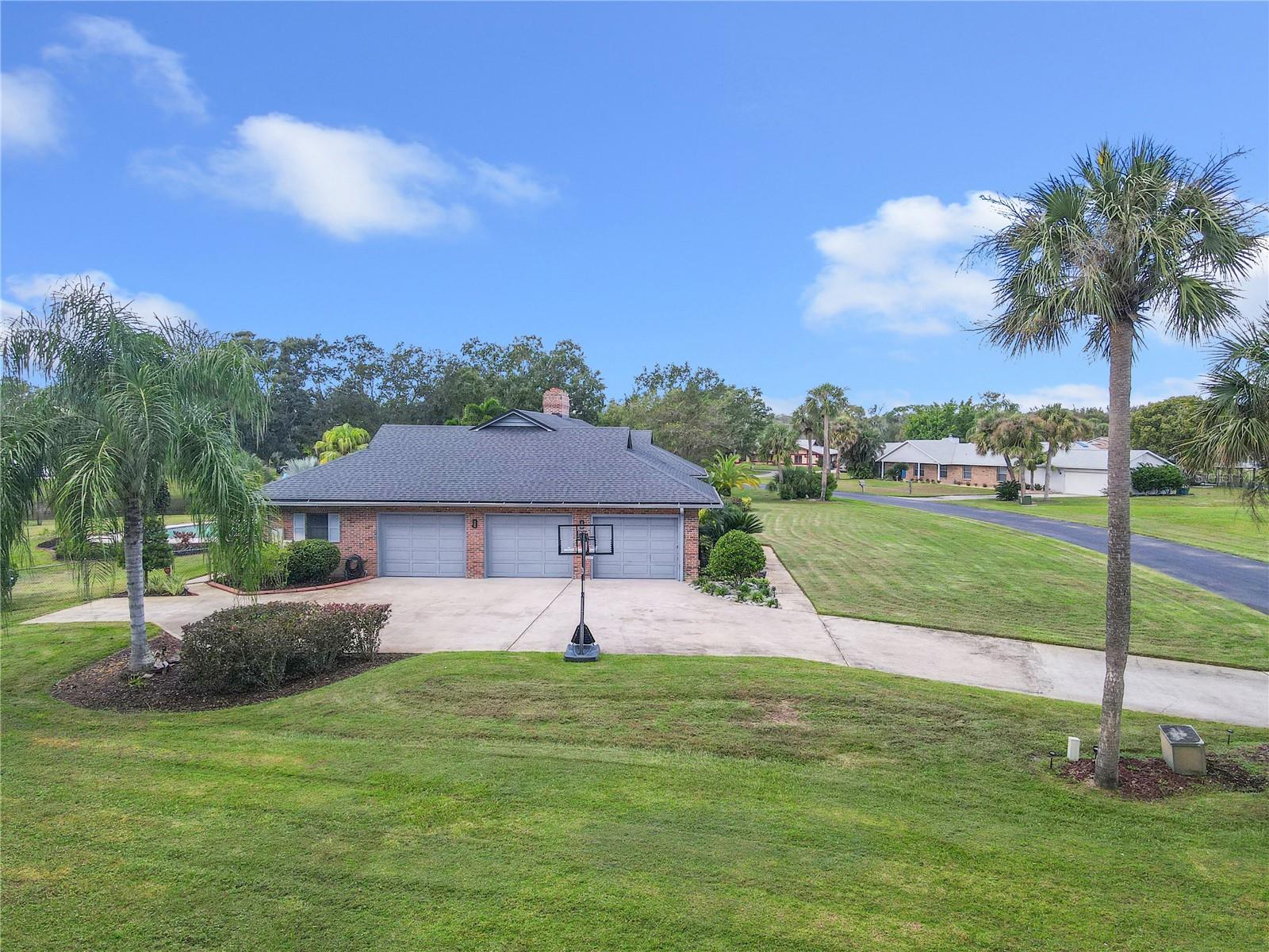 Image 3 of 63 For 5368 Majestic Oak Circle