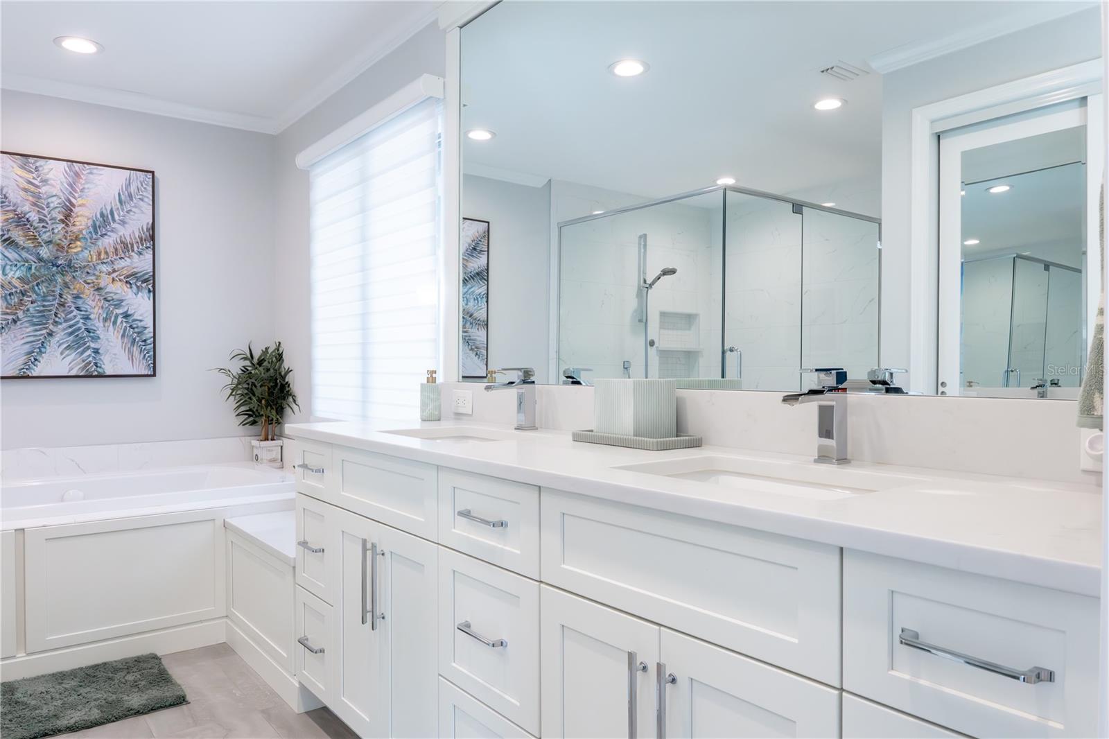 Image 32 of 63 For 5368 Majestic Oak Circle