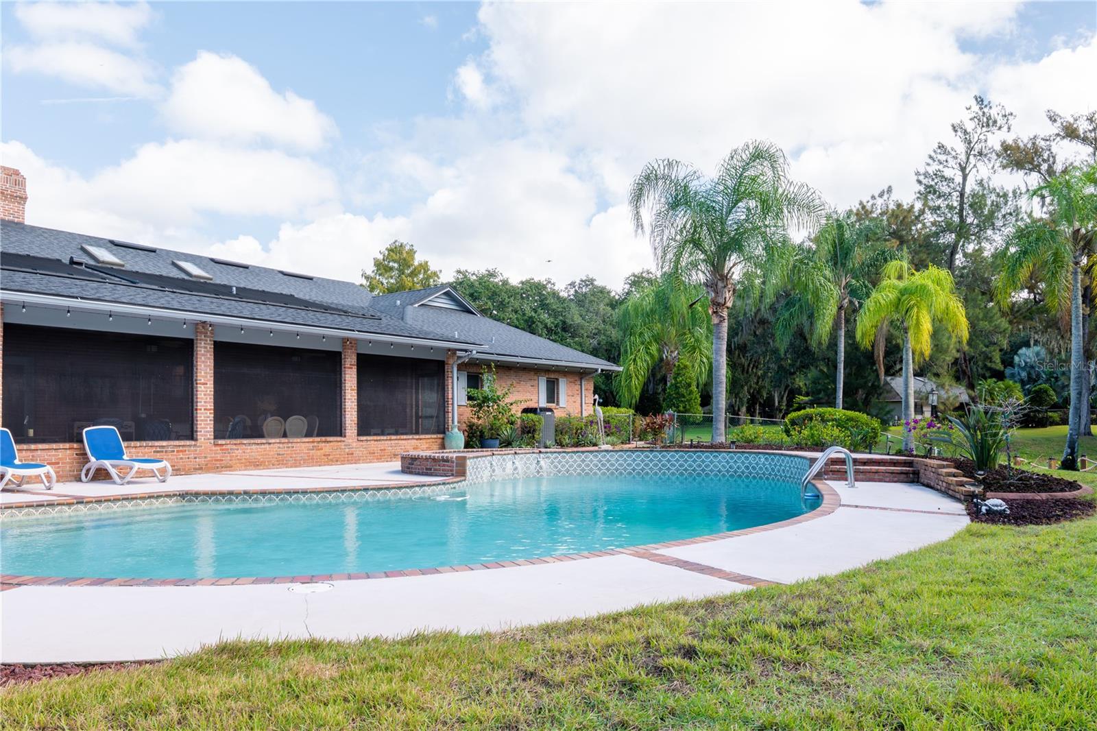 Image 50 of 63 For 5368 Majestic Oak Circle