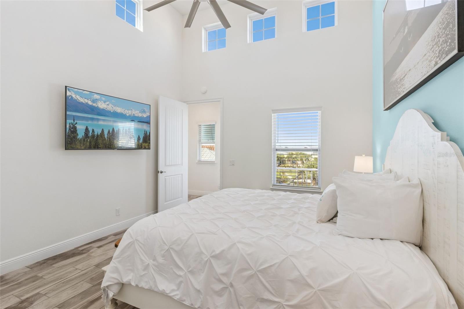 Image 24 of 59 For 3008 Latitude Lane