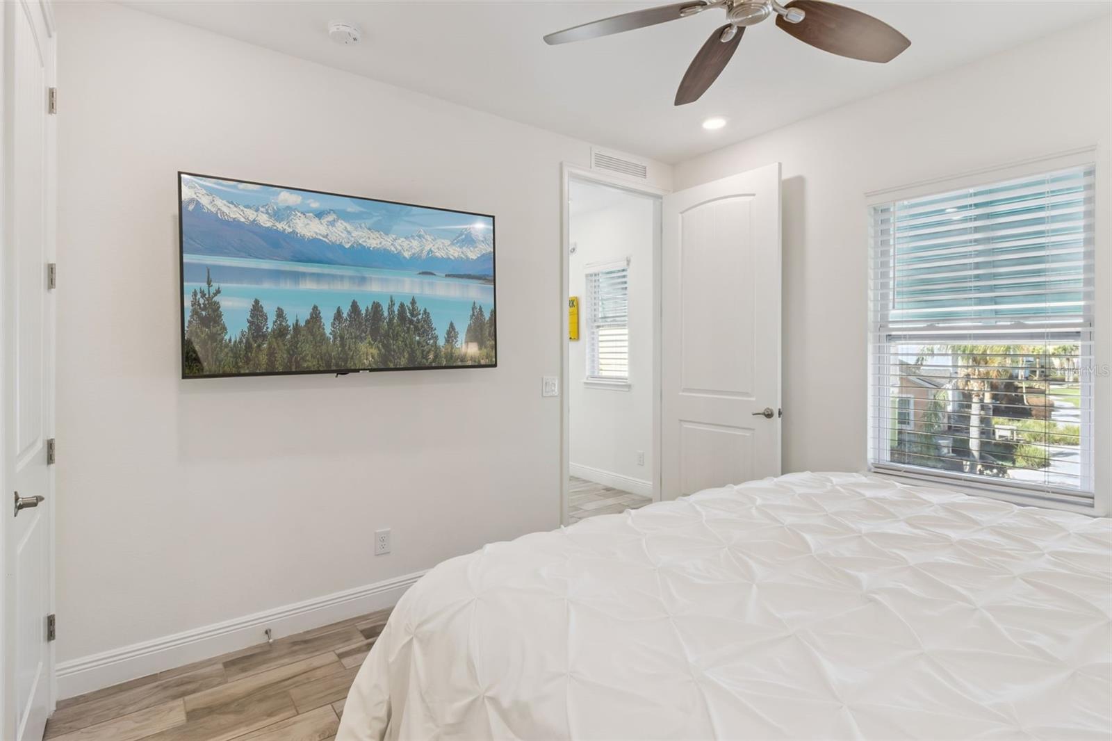 Image 33 of 59 For 3008 Latitude Lane