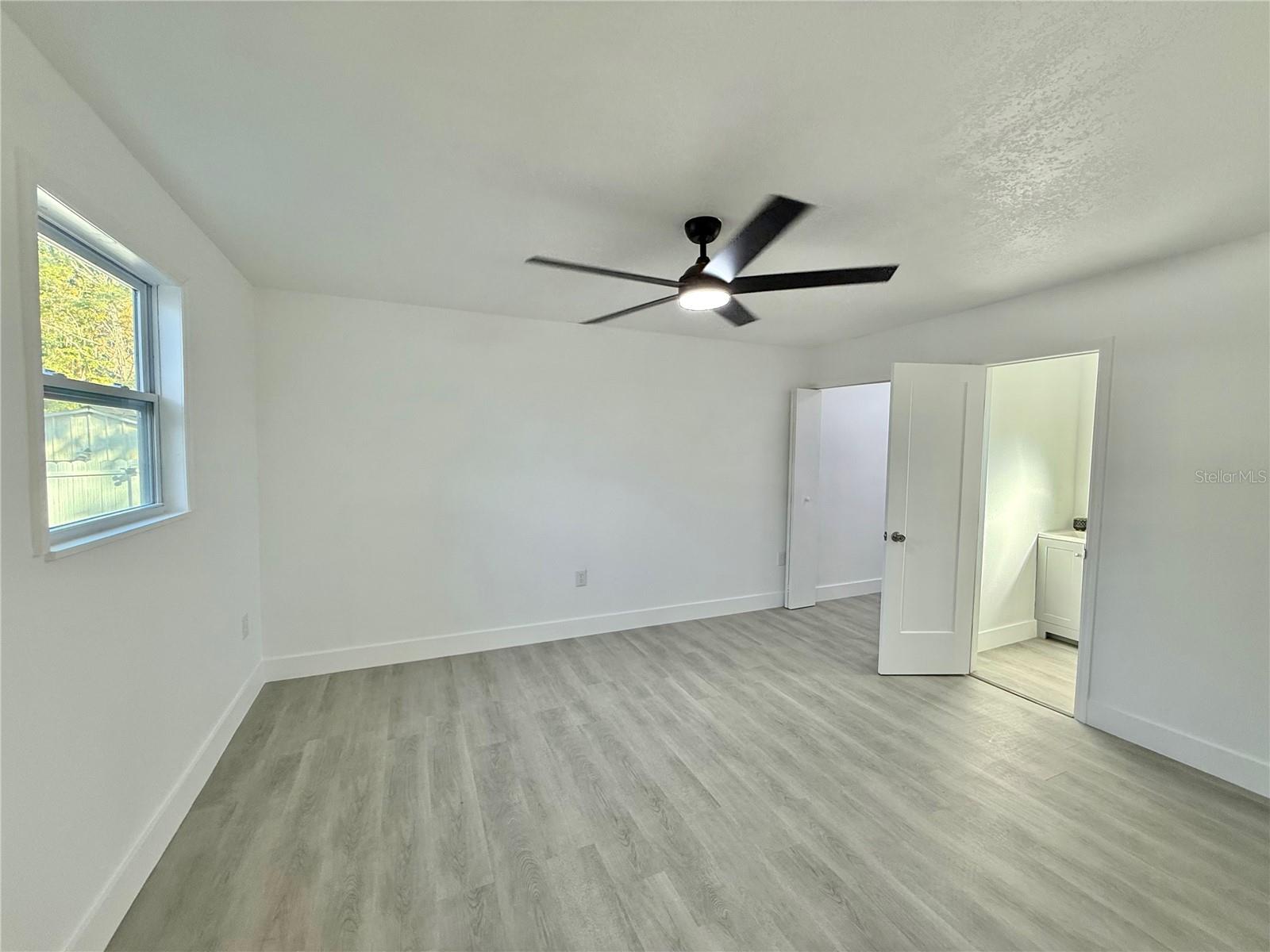 Image 12 of 38 For 1605 8th Street