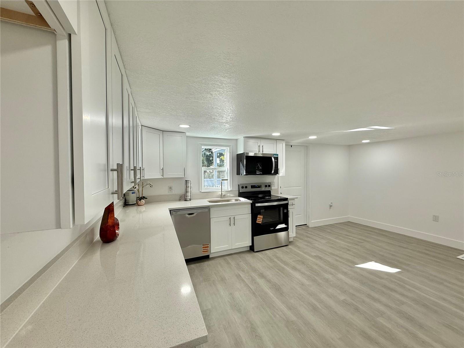 Image 9 of 38 For 1605 8th Street