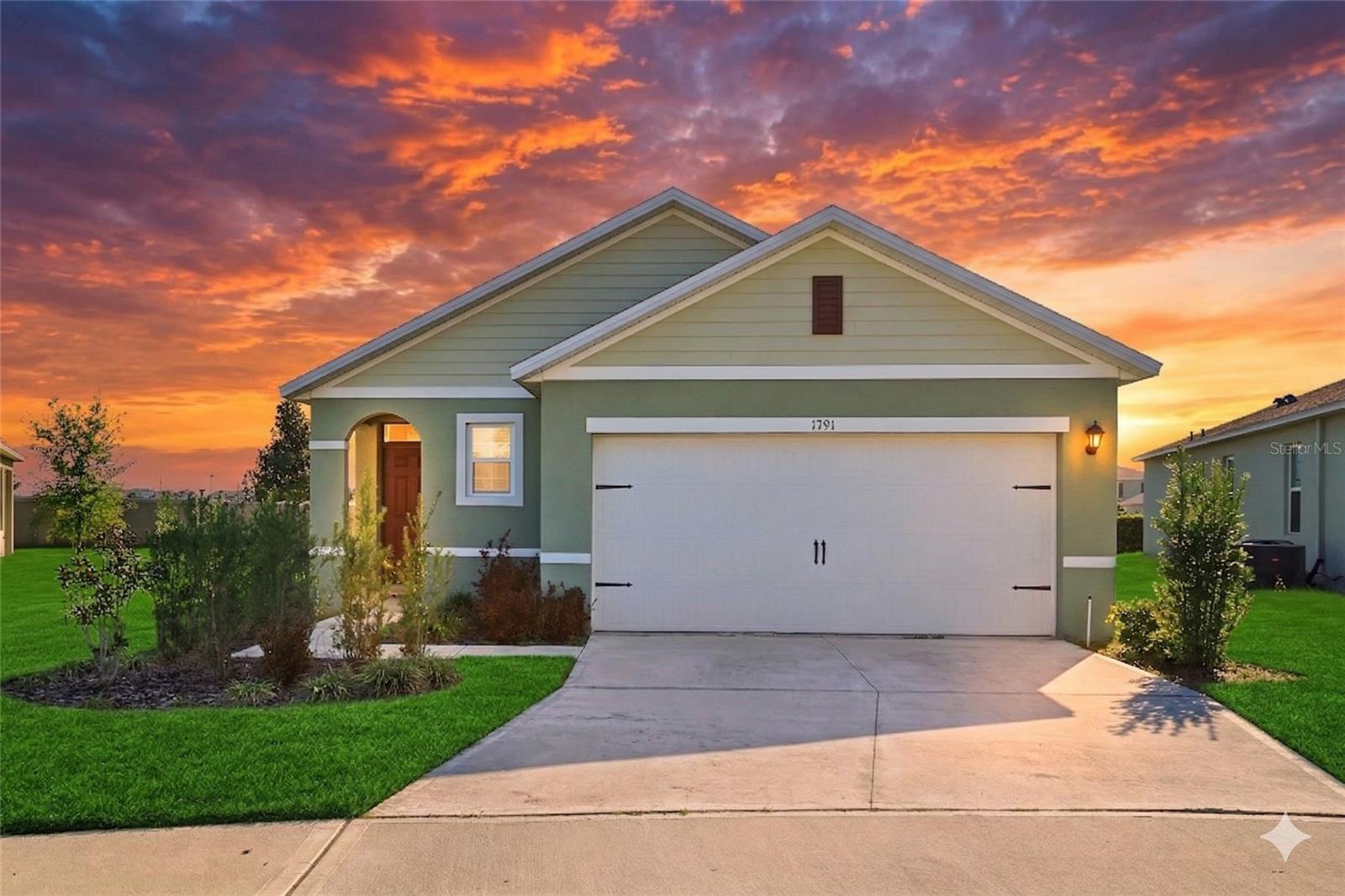 Details for 1791 Post Oak Drive, DAVENPORT, FL 33837