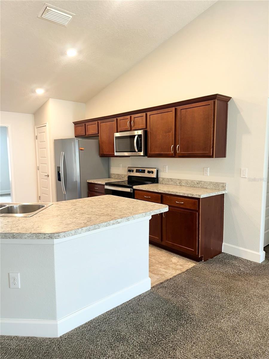 Image 3 of 10 For 430 Big Sioux Ct