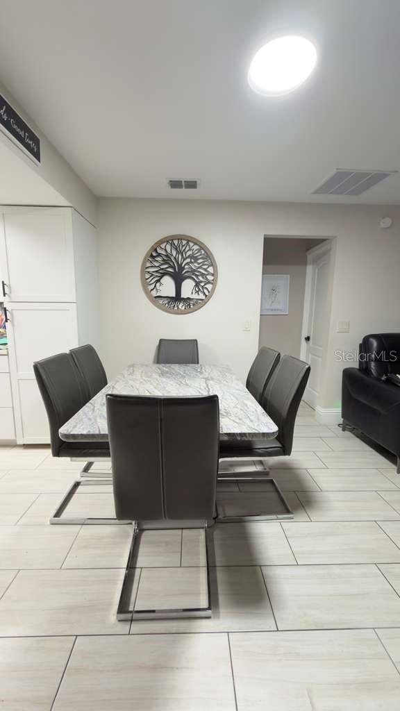 Image 5 of 13 For 1420 Myrna Lane