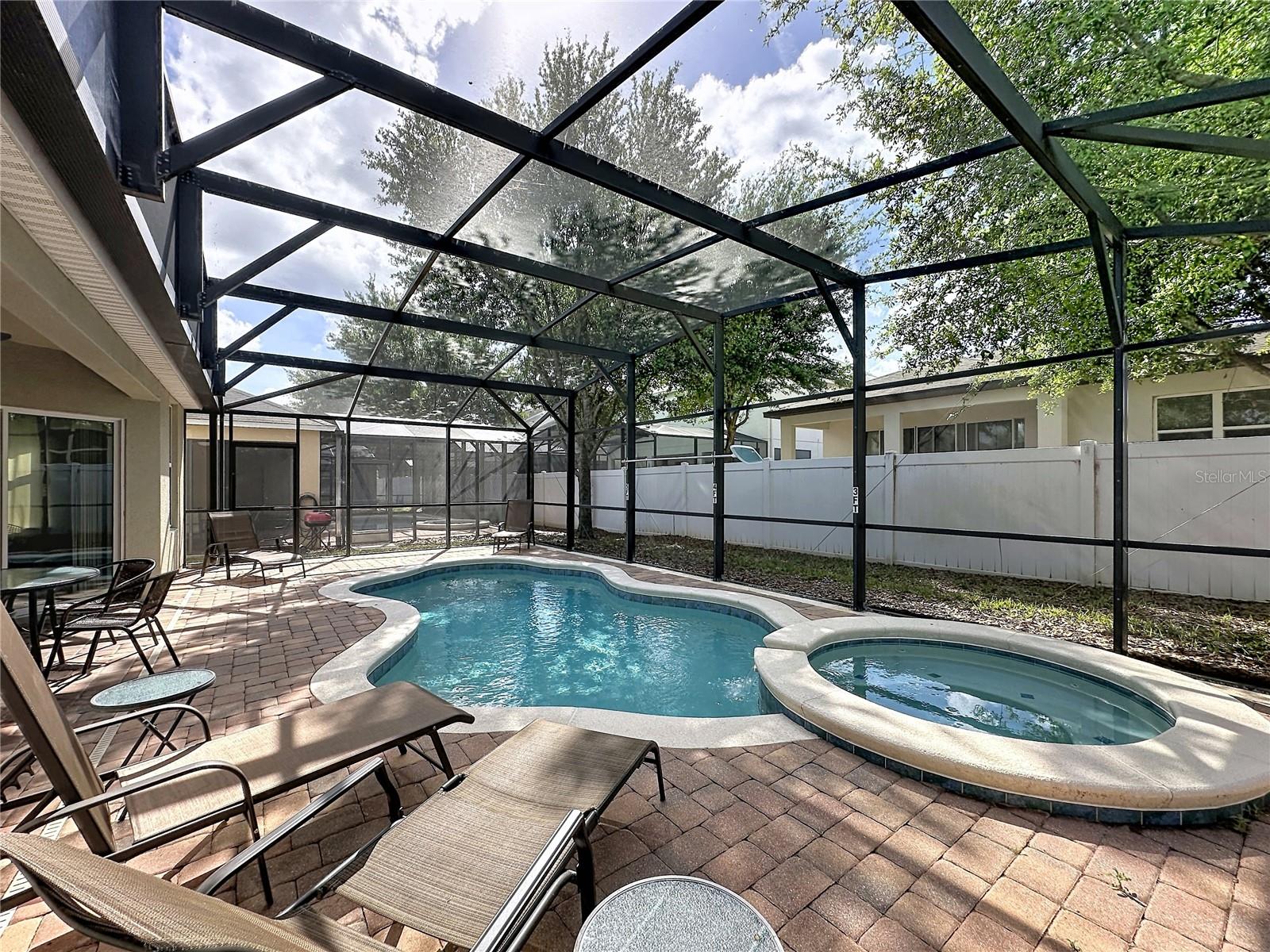 Image 26 of 52 For 1346 Yorkshire Court