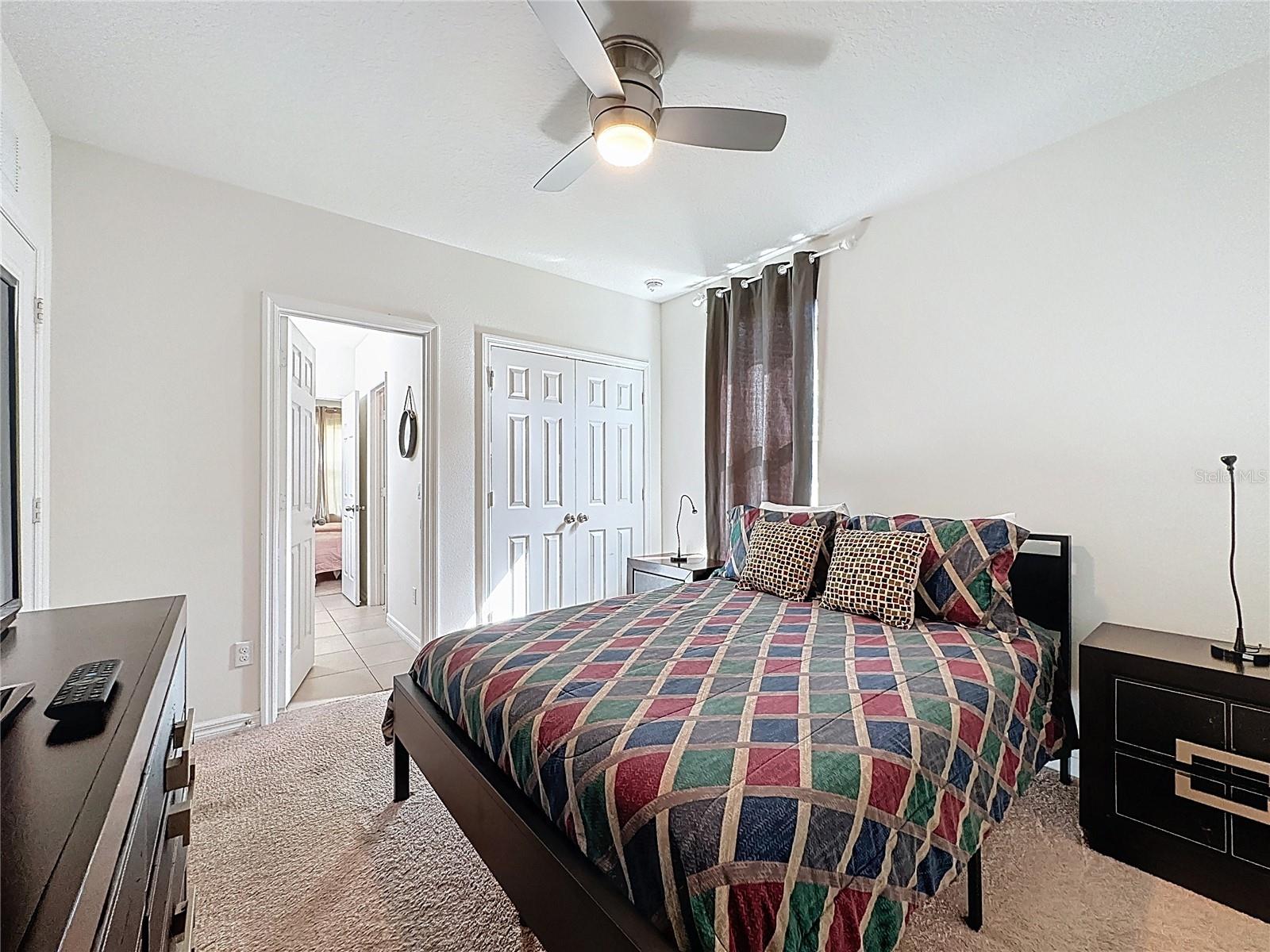 Image 43 of 52 For 1346 Yorkshire Court