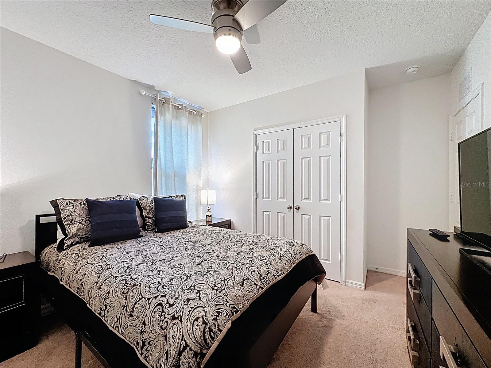 Image 47 of 52 For 1346 Yorkshire Court