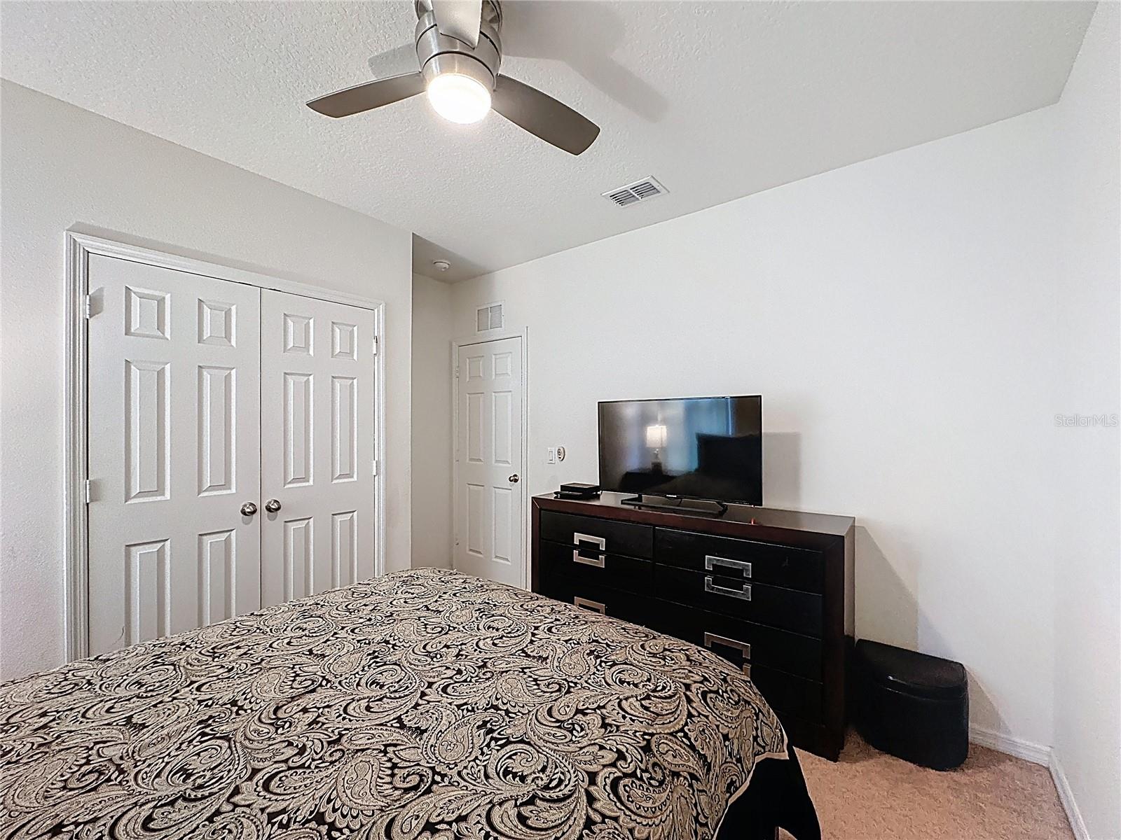 Image 48 of 52 For 1346 Yorkshire Court