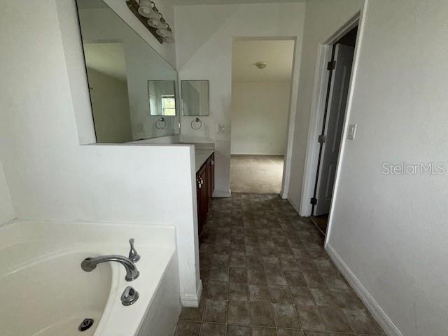 Image 11 of 15 For 330 Gladesdale Street