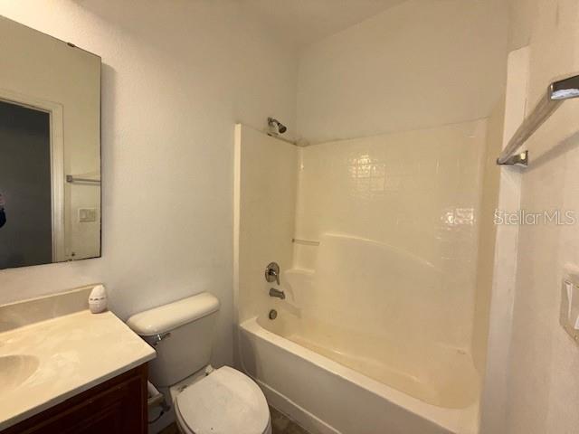 Image 6 of 15 For 330 Gladesdale Street