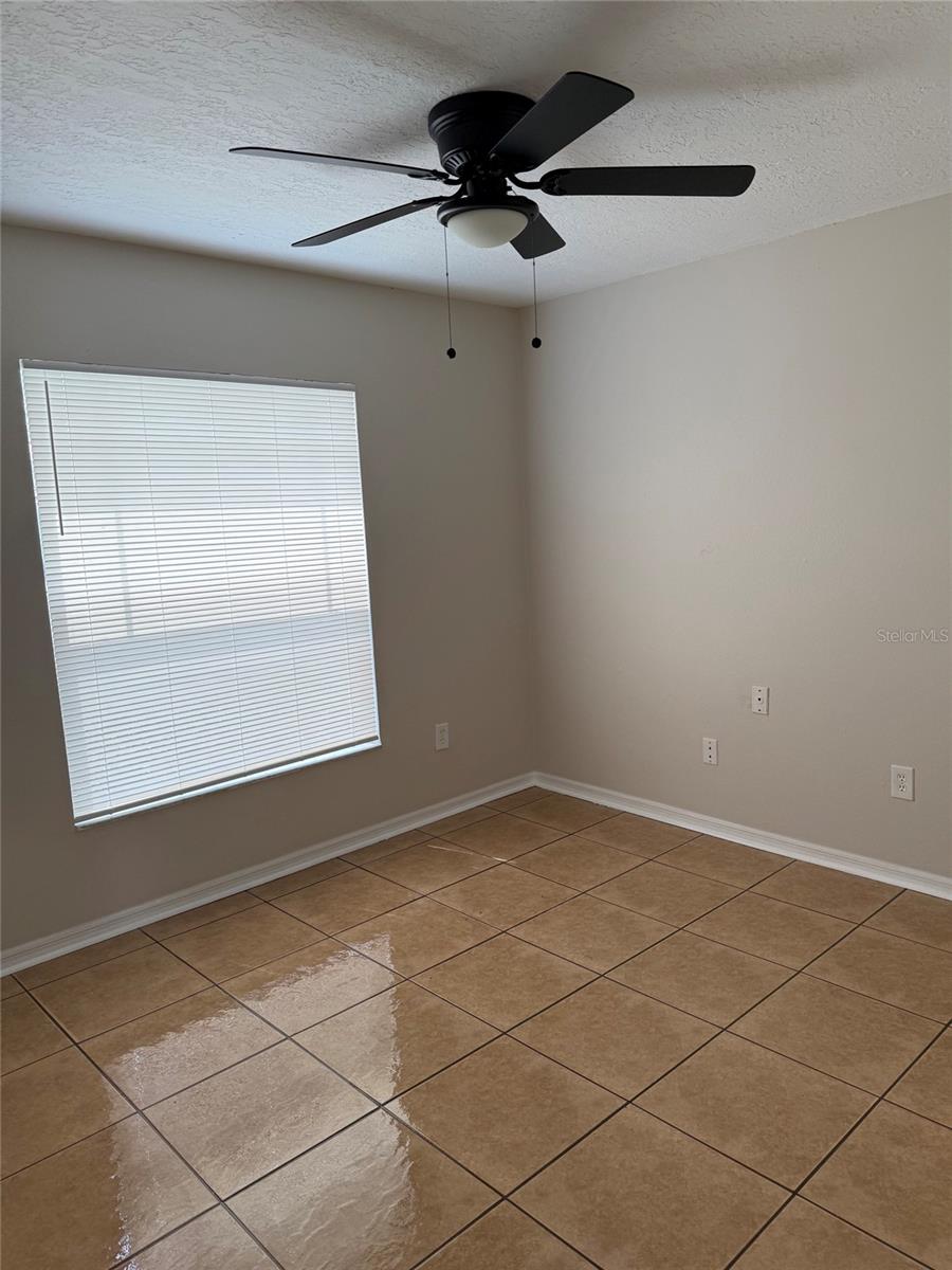 Image 10 of 15 For 2318 Santa Ana Street