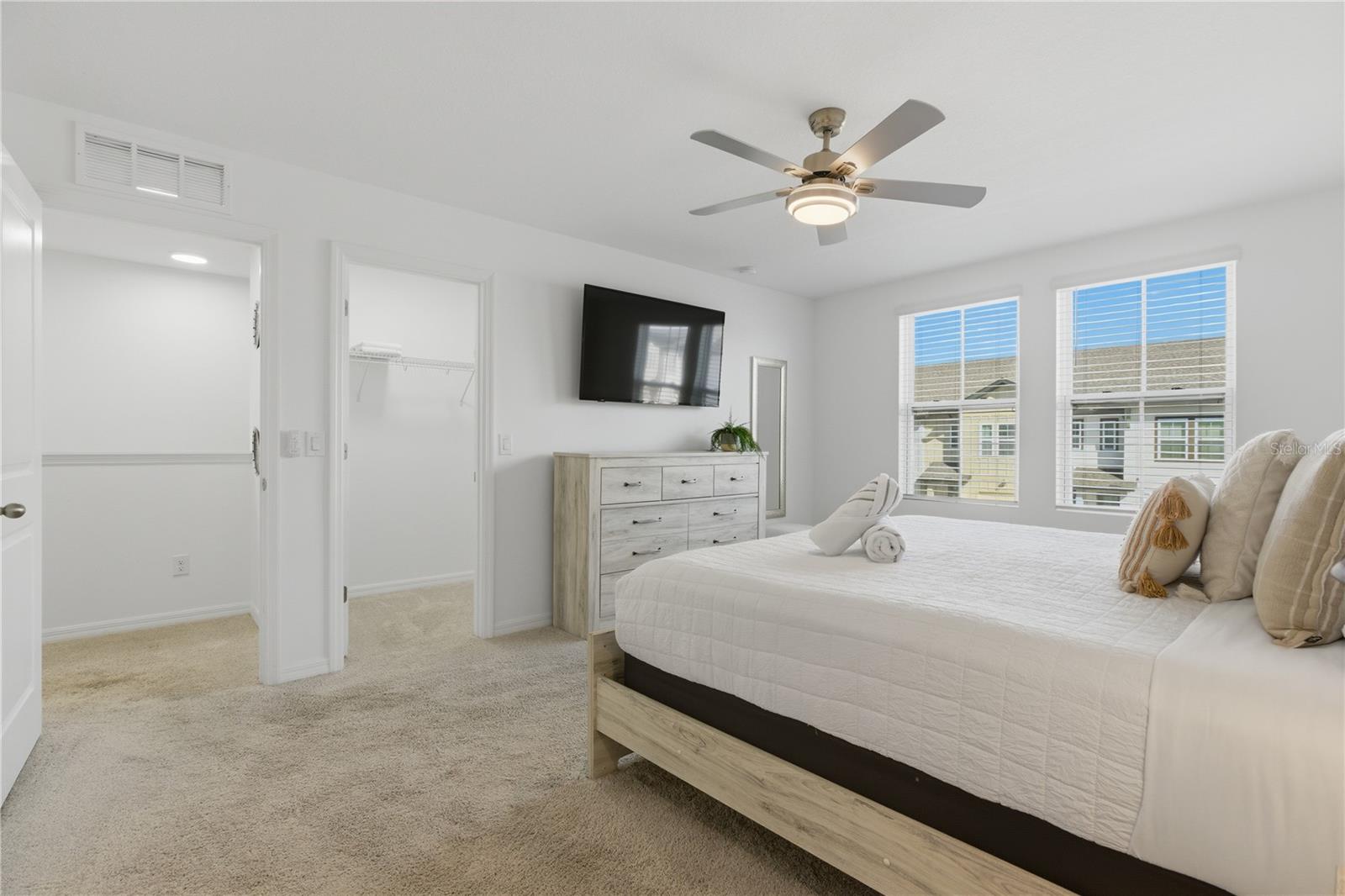 Image 20 of 43 For 710 Longboat Drive