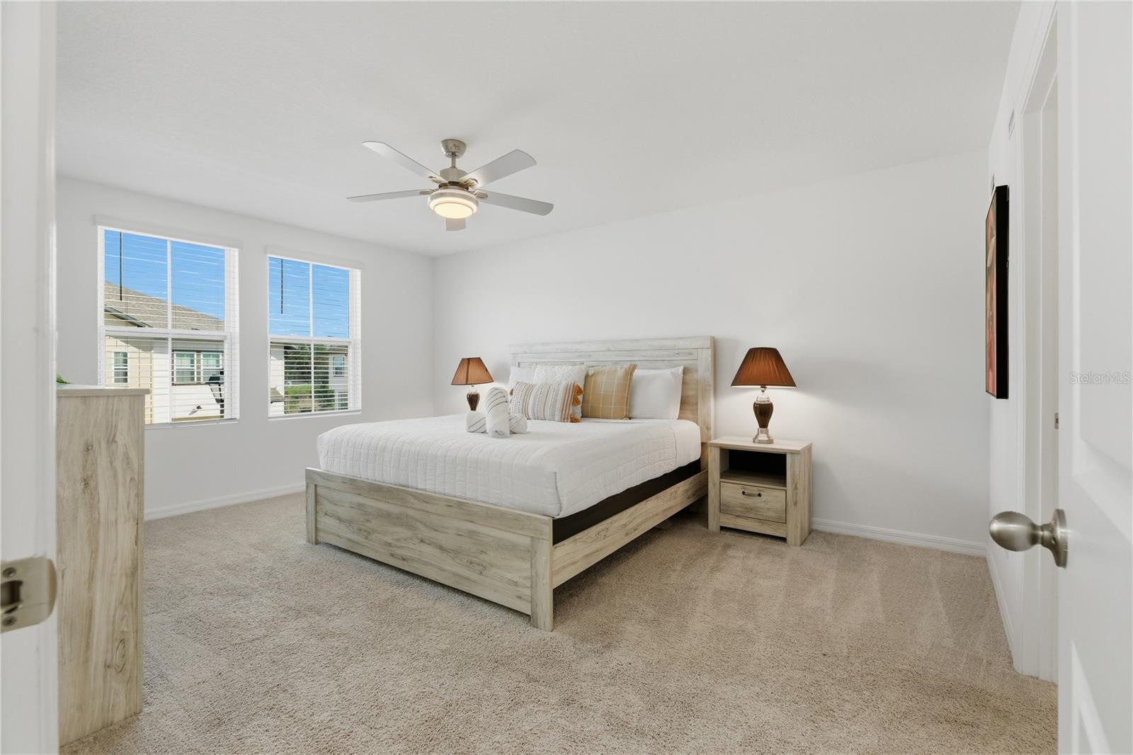 Image 21 of 43 For 710 Longboat Drive