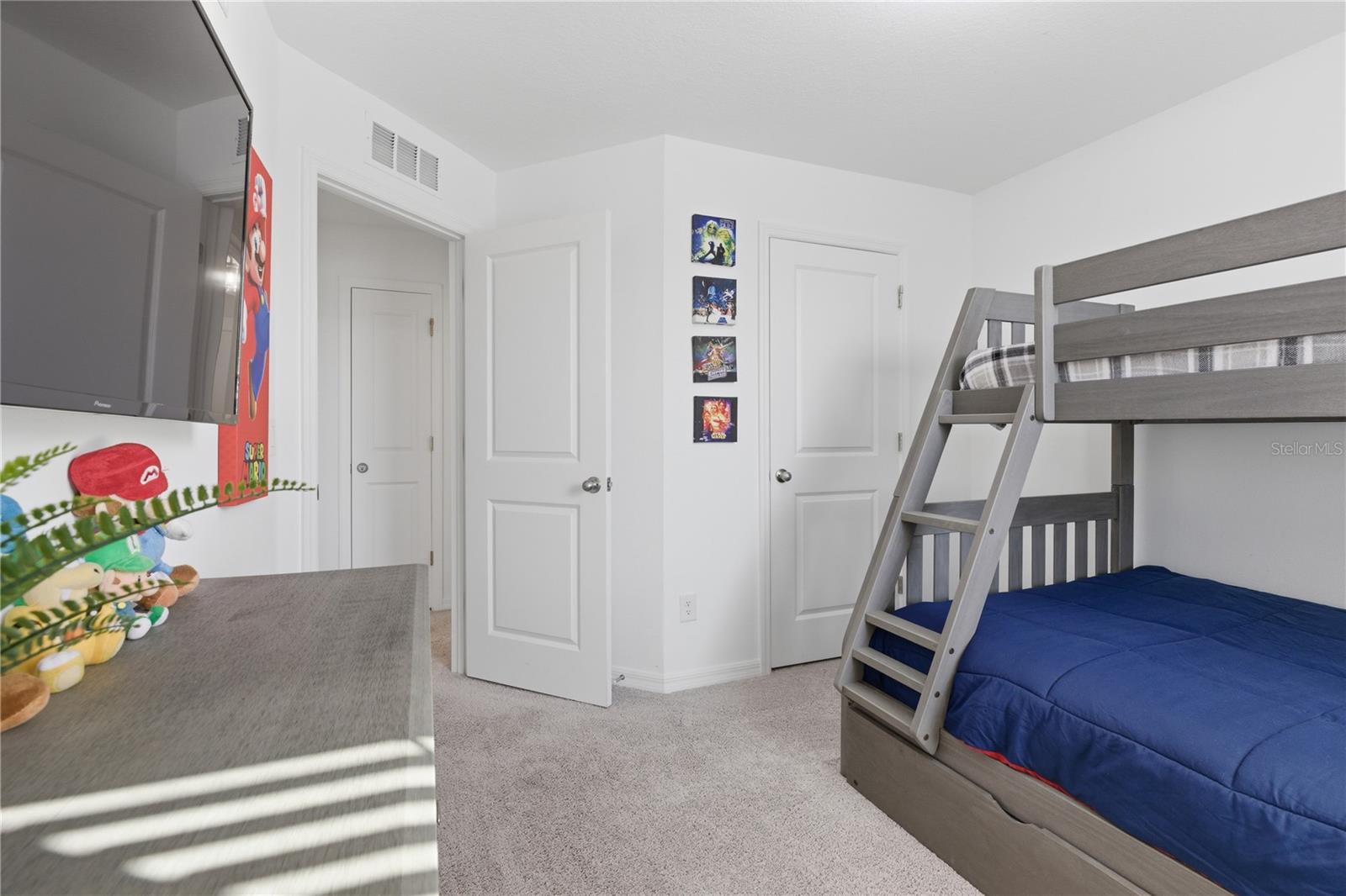 Image 24 of 43 For 710 Longboat Drive