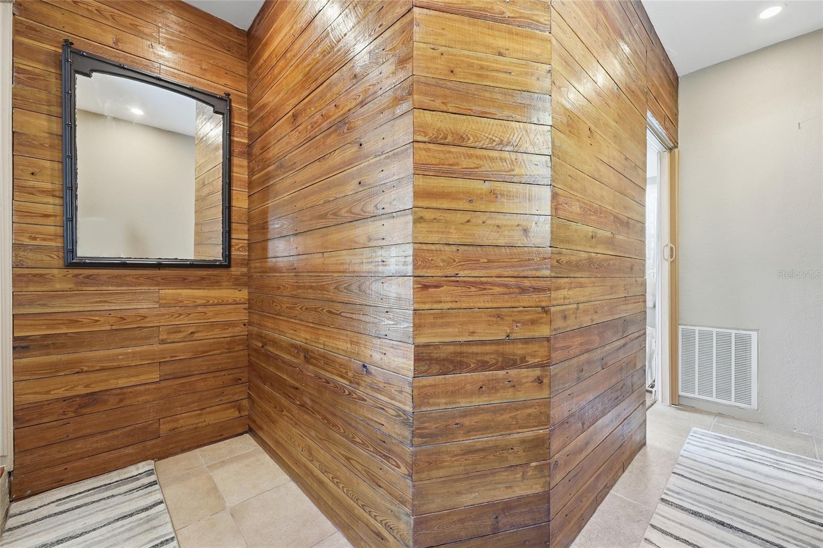 Image 15 of 34 For 31770 Elkridge Drive