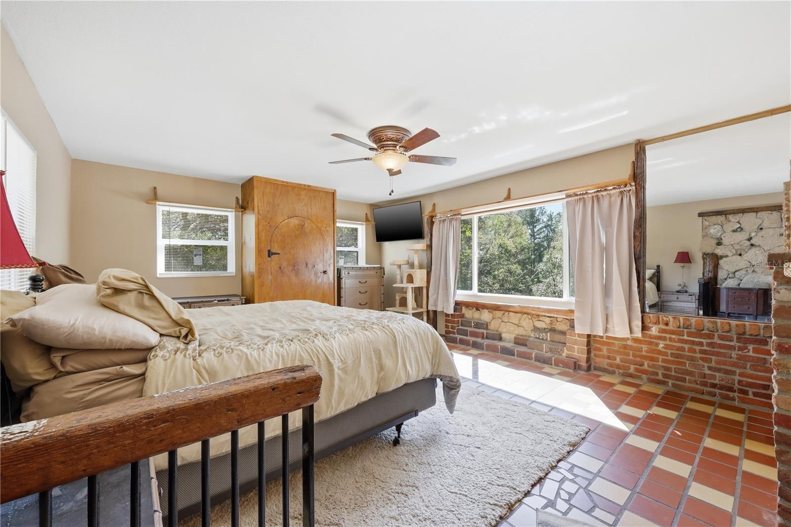 Image 16 of 34 For 31770 Elkridge Drive