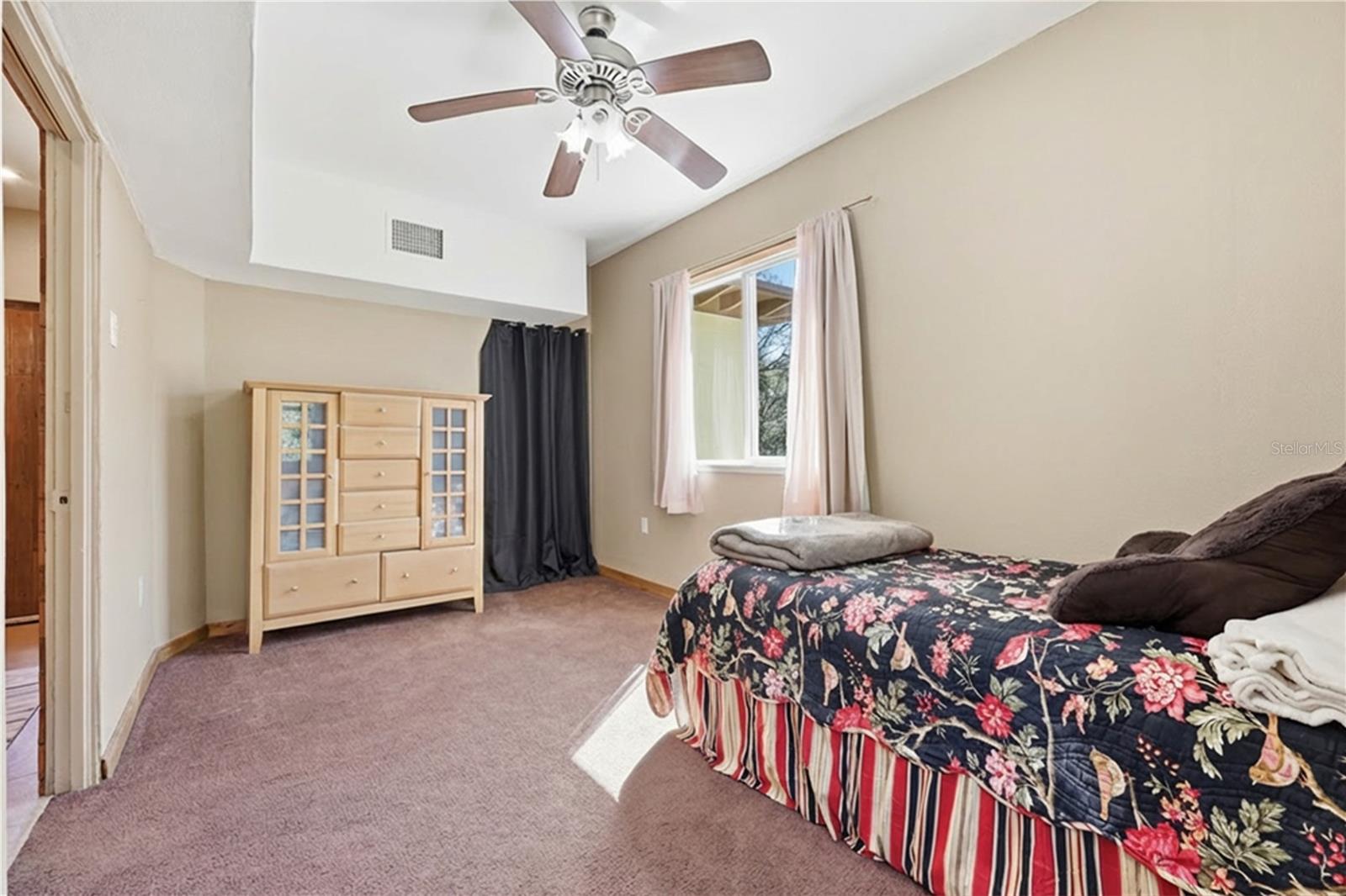 Image 20 of 34 For 31770 Elkridge Drive