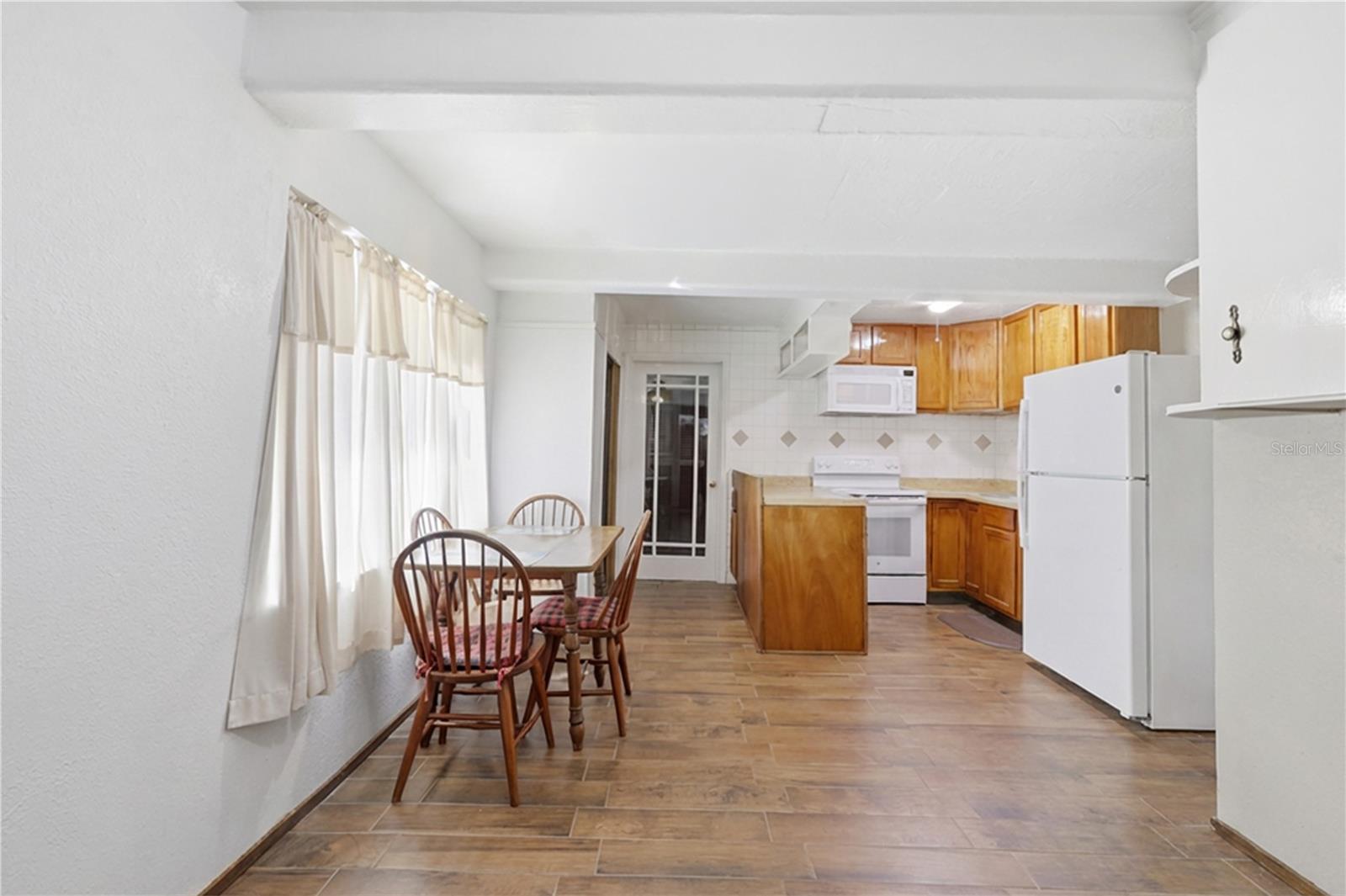 Image 8 of 34 For 31770 Elkridge Drive