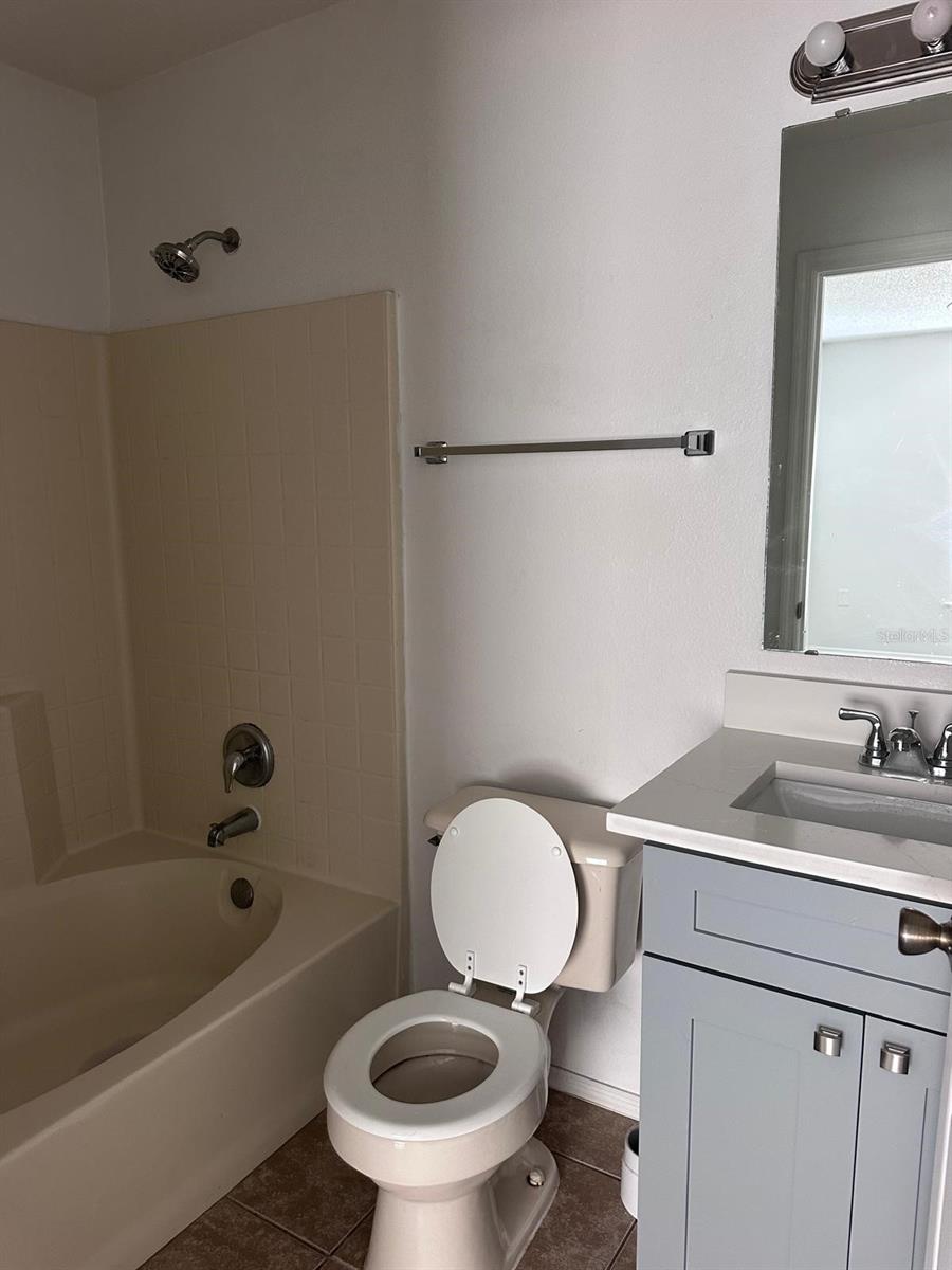 Image 11 of 14 For 1944 Sawfish Drive