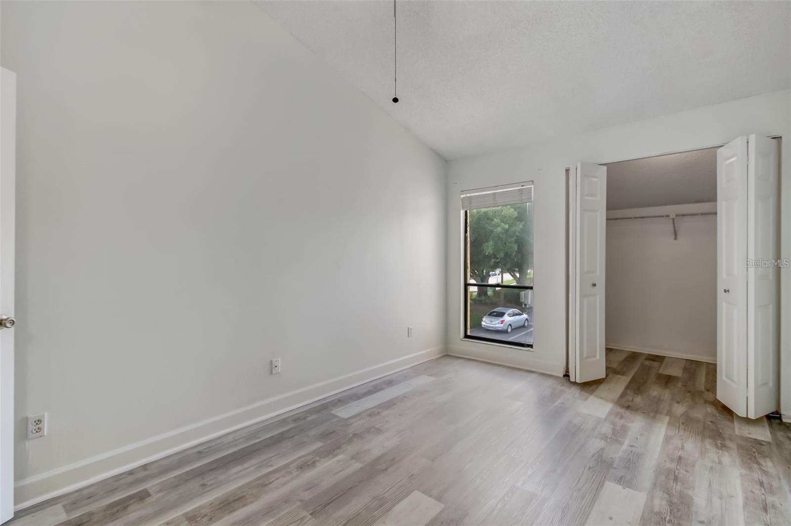 Image 14 of 21 For 4408 Middlebrook Road 4408