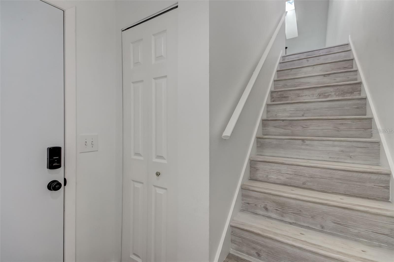 Image 5 of 21 For 4408 Middlebrook Road 4408