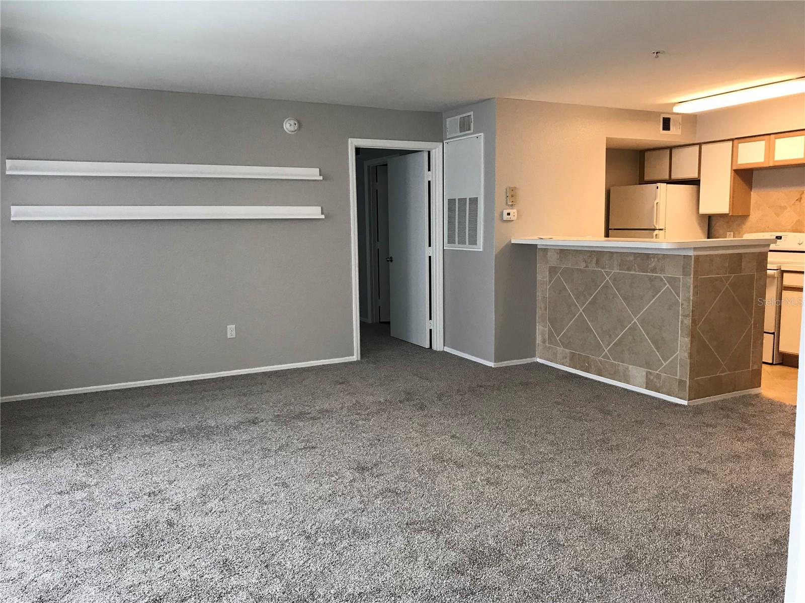 Image 2 of 12 For 2209 Antigua Place 815