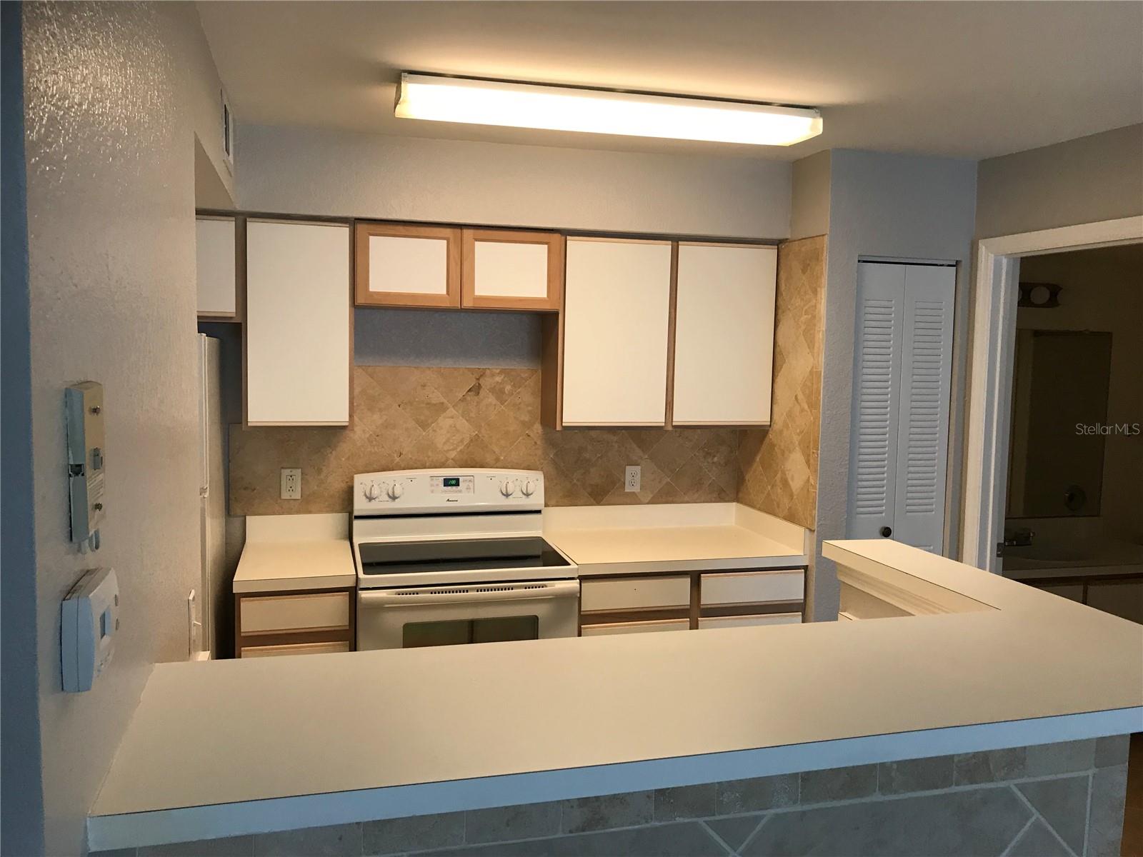 Image 4 of 12 For 2209 Antigua Place 815