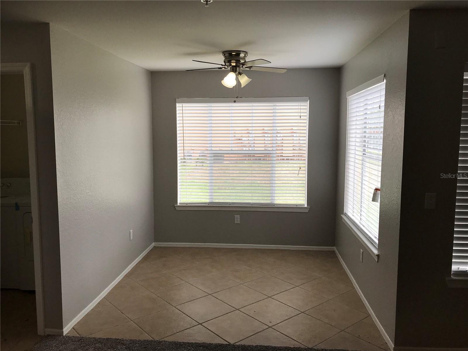 Image 5 of 12 For 2209 Antigua Place 815