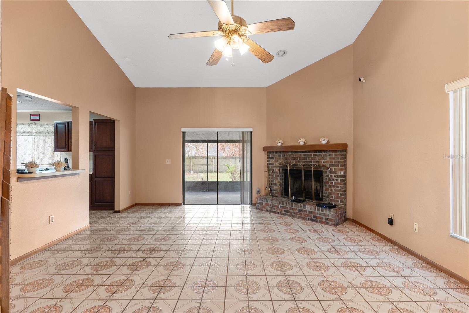 Image 14 of 45 For 5866 Grand Canyon Drive