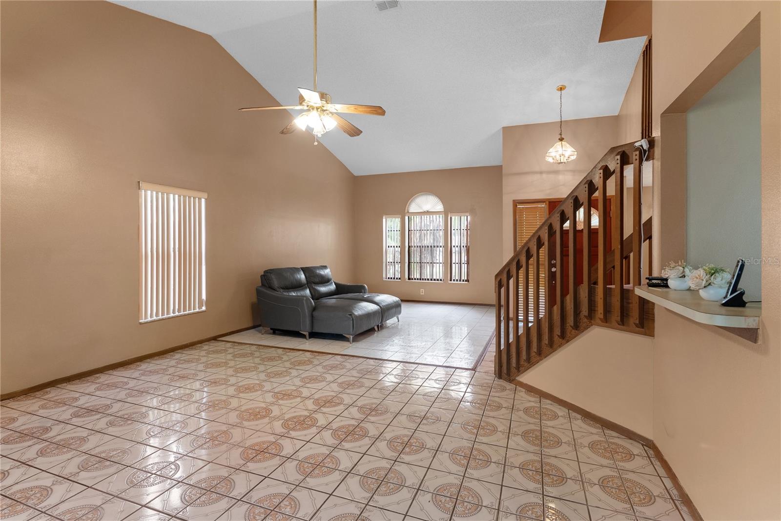 Image 5 of 45 For 5866 Grand Canyon Drive