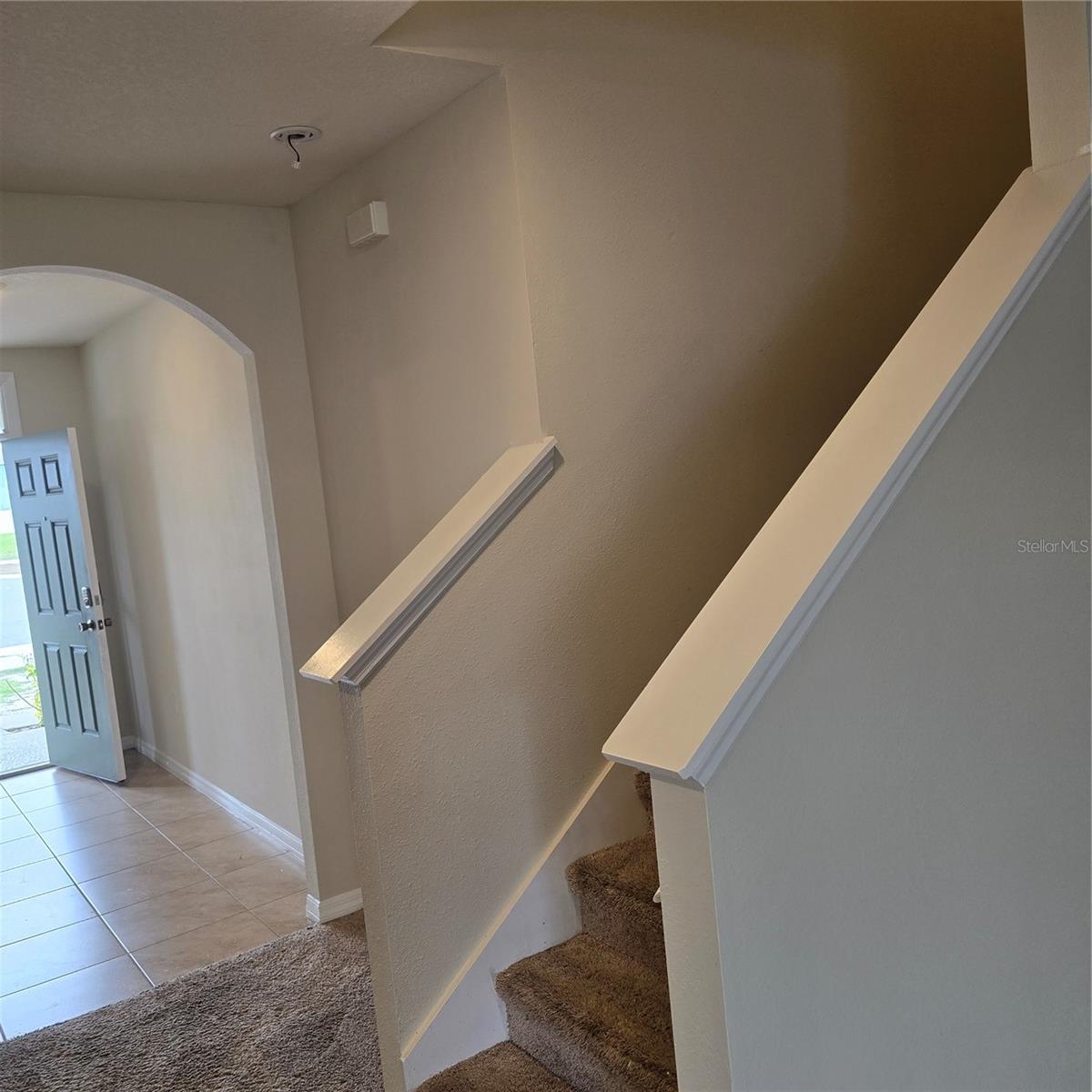 Image 17 of 49 For 814 Sun Burst Road