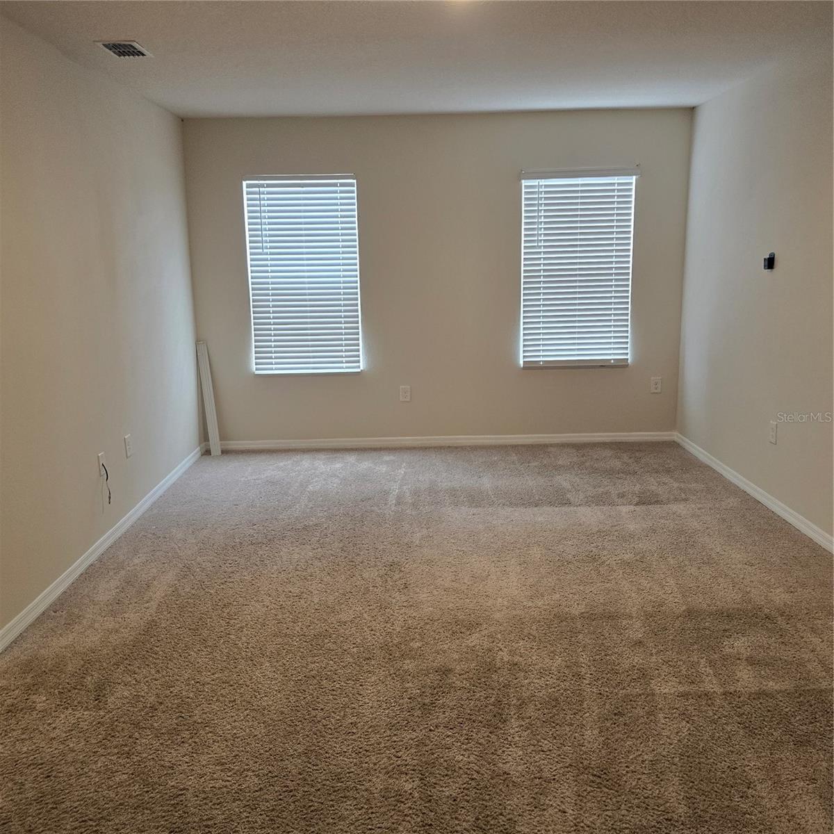 Image 20 of 49 For 814 Sun Burst Road