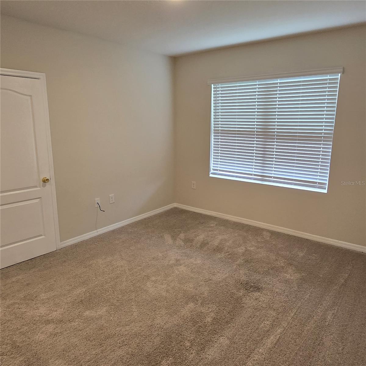 Image 40 of 49 For 814 Sun Burst Road