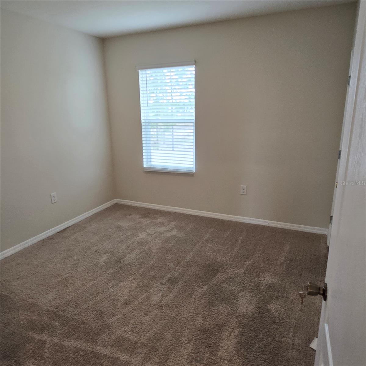 Image 41 of 49 For 814 Sun Burst Road