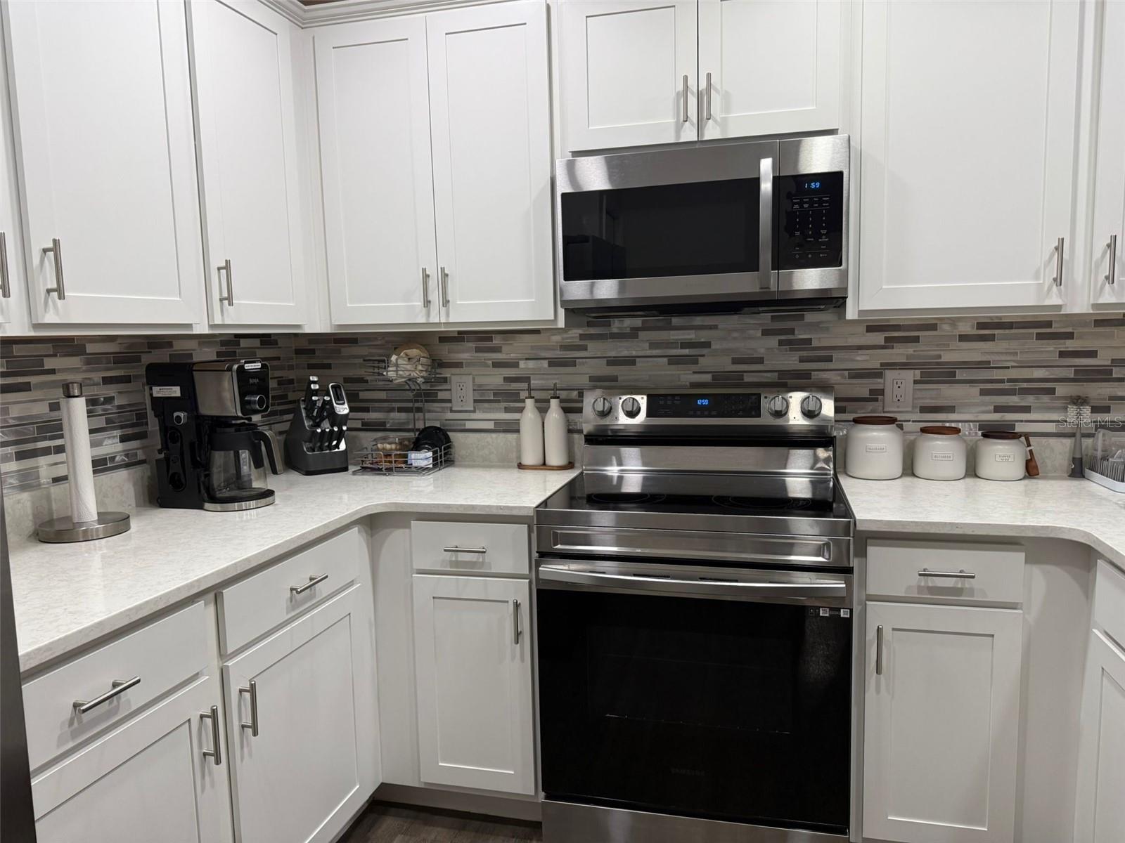 Image 15 of 23 For 1046 Tropea Lane