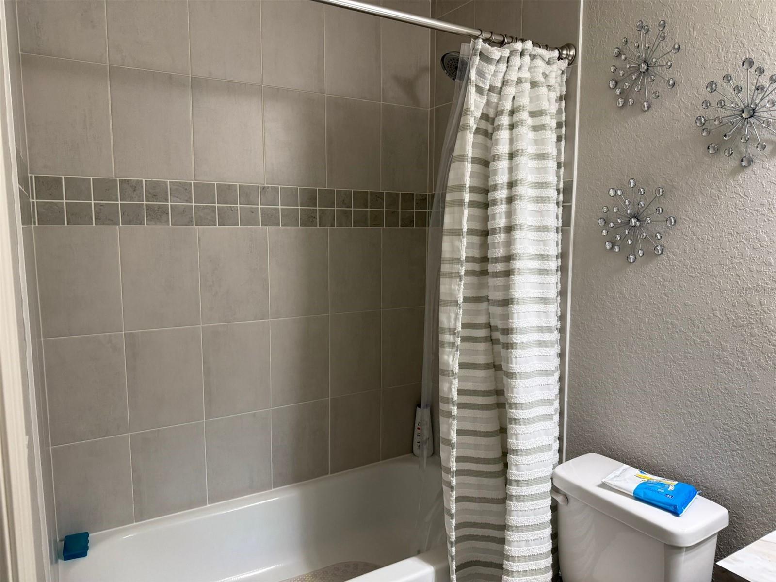 Image 19 of 23 For 1046 Tropea Lane