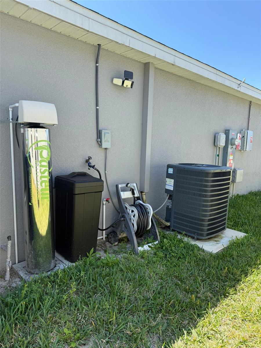 Image 6 of 23 For 1046 Tropea Lane