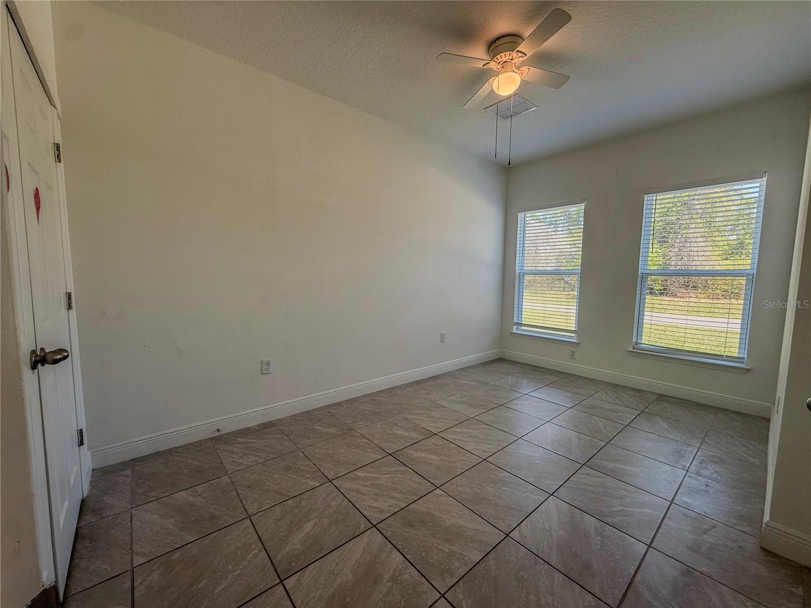 Image 4 of 19 For 1186 Pecan Street