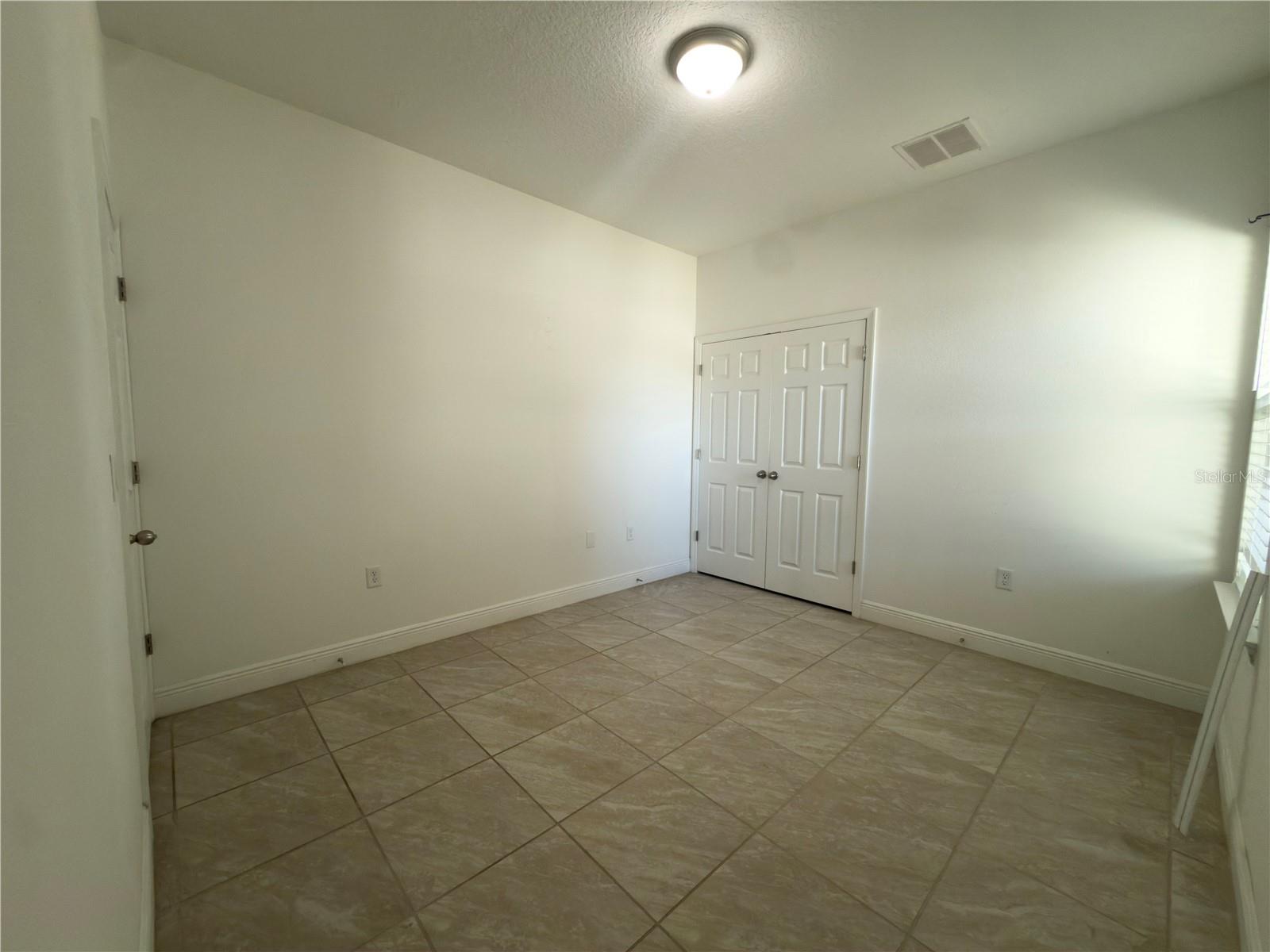 Image 6 of 19 For 1186 Pecan Street