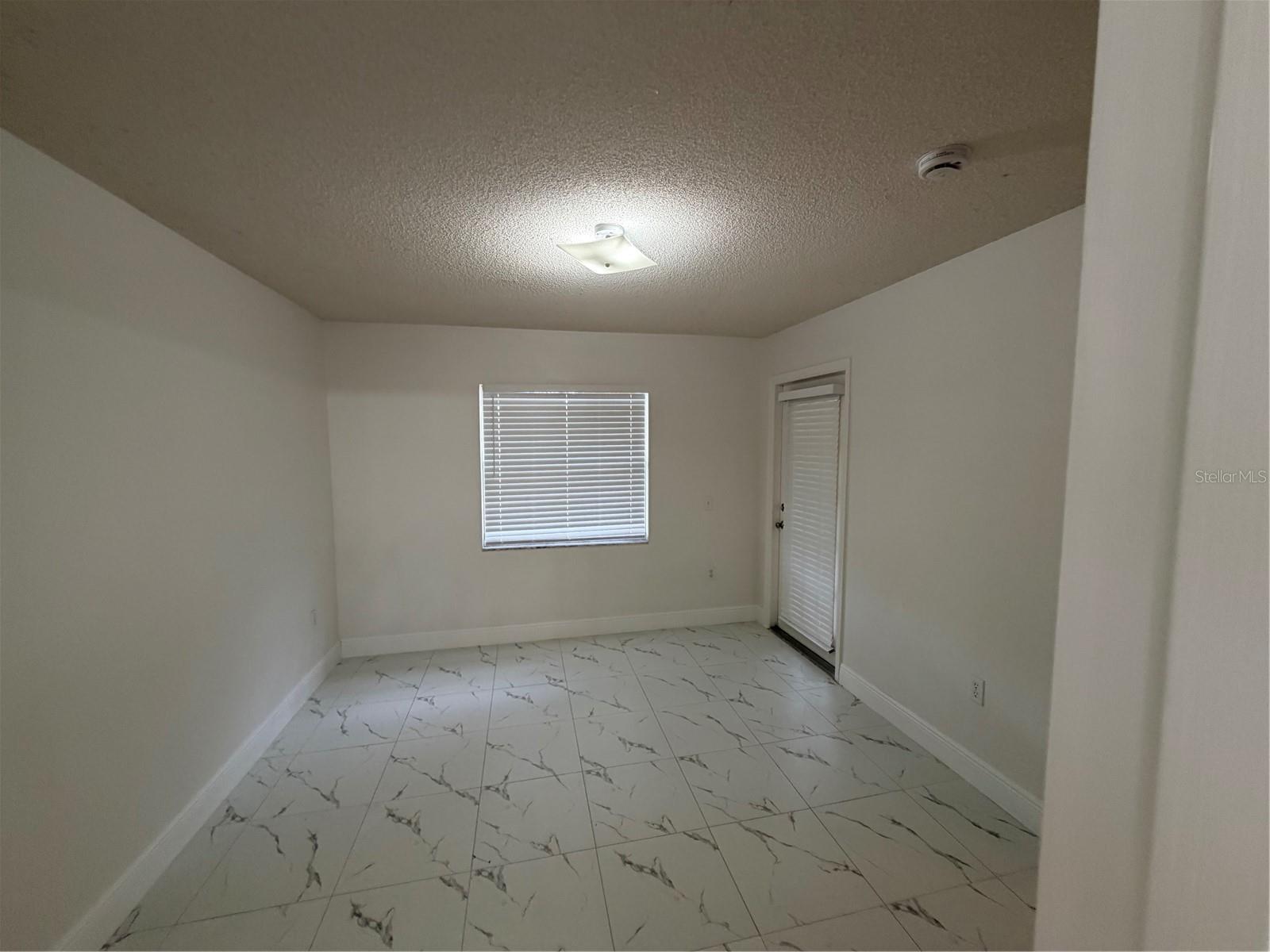 Listing photo id 8 for 145 Ocean Bluff Drive