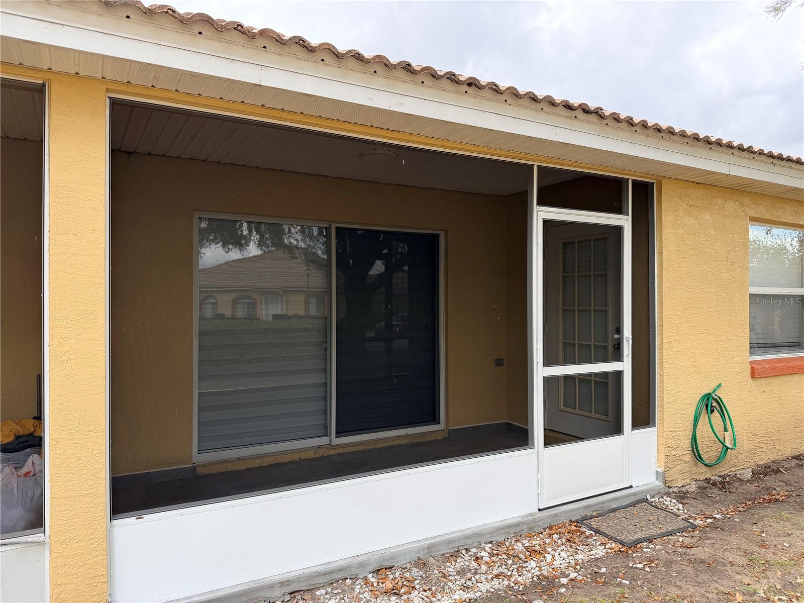 Listing photo id 15 for 145 Ocean Bluff Drive