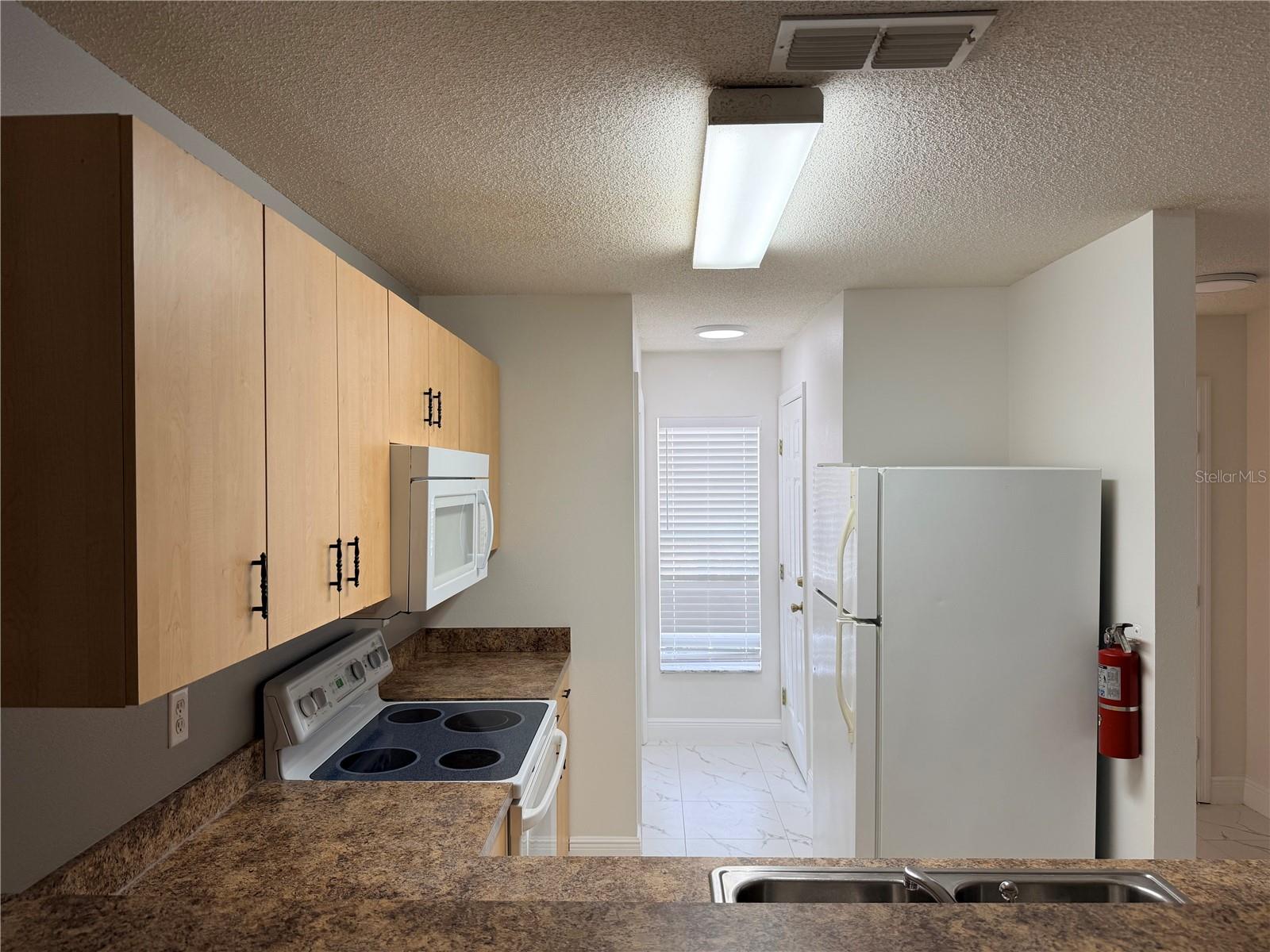 Listing photo id 2 for 145 Ocean Bluff Drive