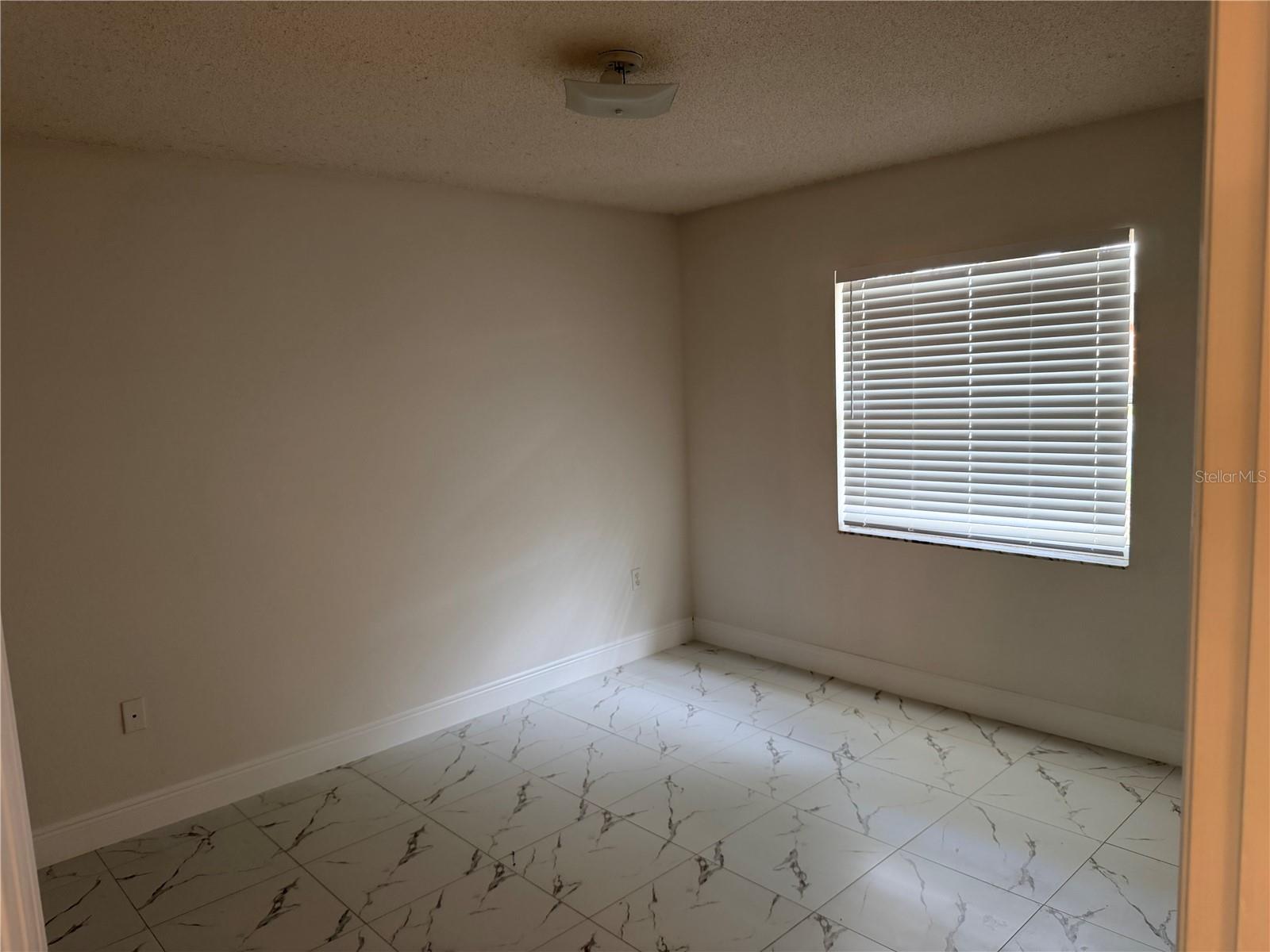 Listing photo id 5 for 145 Ocean Bluff Drive